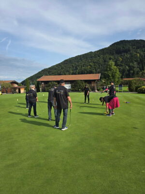 Firmenausflug zum Golfen Foto 01